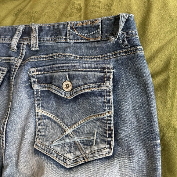 Amethyst Flare Blue Denim Jeans Size 11, Juniors, Medium/Dark wash, gentle used - Picture 10 of 10